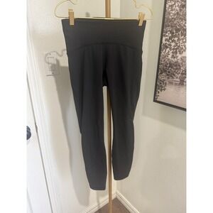 Lululemon Black High Rise Mesh Panel Cropped Leggings Size 8 Activewear Tights